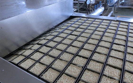 Çin İyi Performans Non-Fried Anında Erişte Makinası Üretim Hattı Tedarikçi